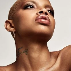 Flash Sale 🛒 FENTY BEAUTY By Rihanna Diamond Bomb All-Over Diamond Veil How Mny Carats 😉 -Beauty Shop unnamed file 1565