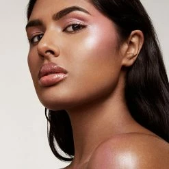 Cheap ⭐ FENTY BEAUTY By Rihanna Killawatt Freestyle Highlighter Trophy Wife 🎉 -Beauty Shop unnamed file 1926